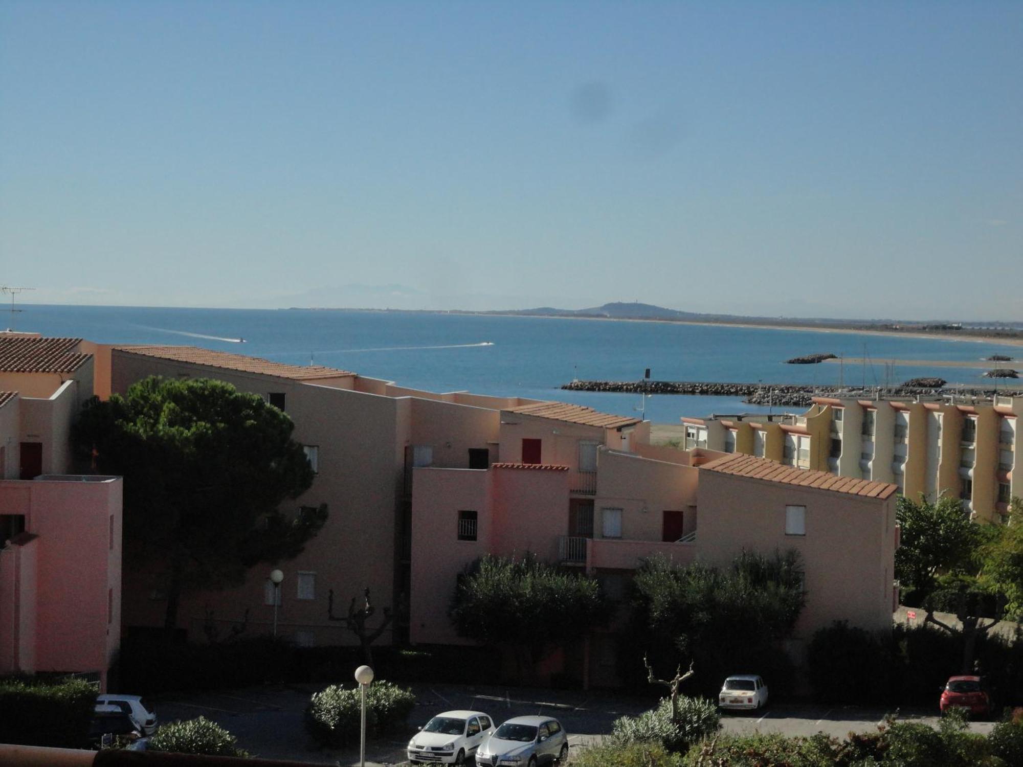 Un Sejour A Sete Lägenhet Exteriör bild